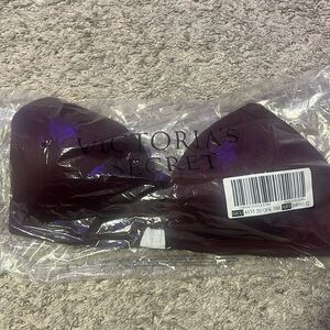 Brand New: Never Used Victoria Secrets Bra